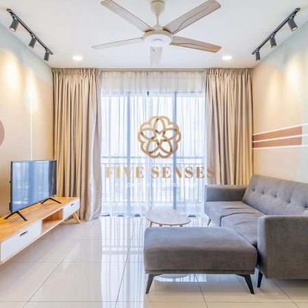 Ferienwohnung Kenwingston Avenue By Five Senses Kuala Lumpur Exterior foto