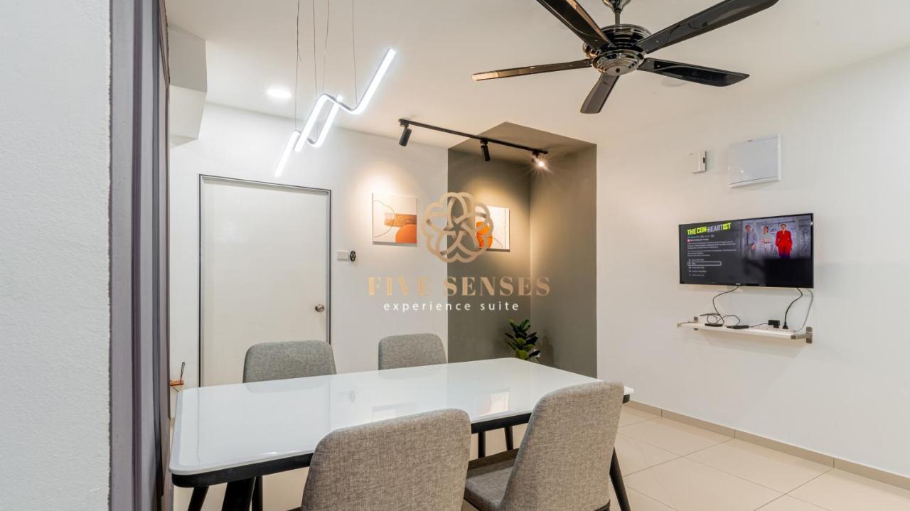 Ferienwohnung Kenwingston Avenue By Five Senses Kuala Lumpur Exterior foto