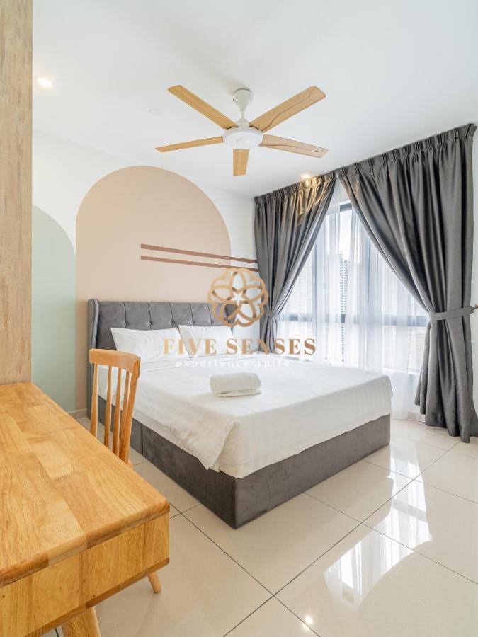 Ferienwohnung Kenwingston Avenue By Five Senses Kuala Lumpur Exterior foto
