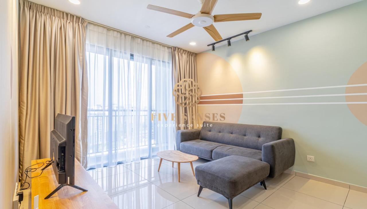 Ferienwohnung Kenwingston Avenue By Five Senses Kuala Lumpur Exterior foto